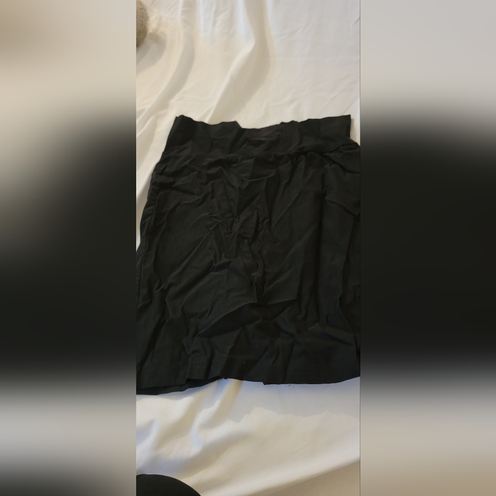 Black skirt size XL
